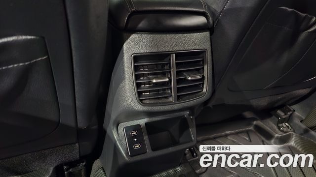 Kia Seltos Gasoline 1.6 Turbo 2WD Gravity 2024 — фото 20