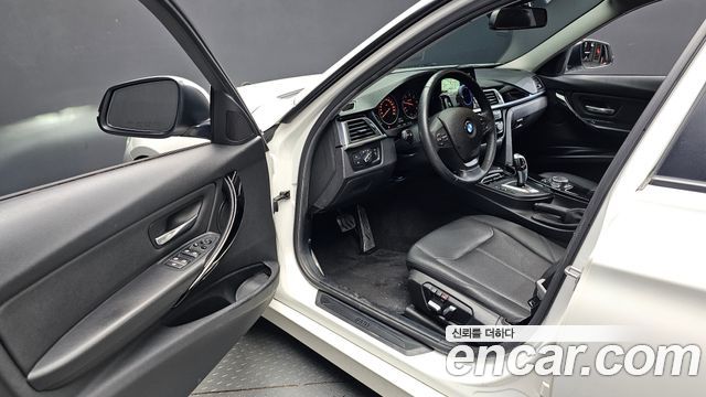 BMW 3 Series (F30) 320d 2017 — фото 10
