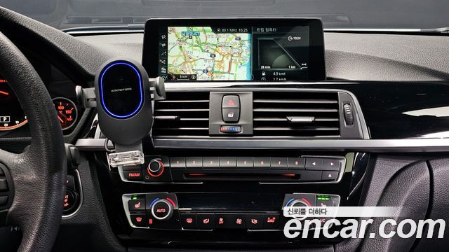 BMW 3 Series (F30) 320d 2017 — фото 14