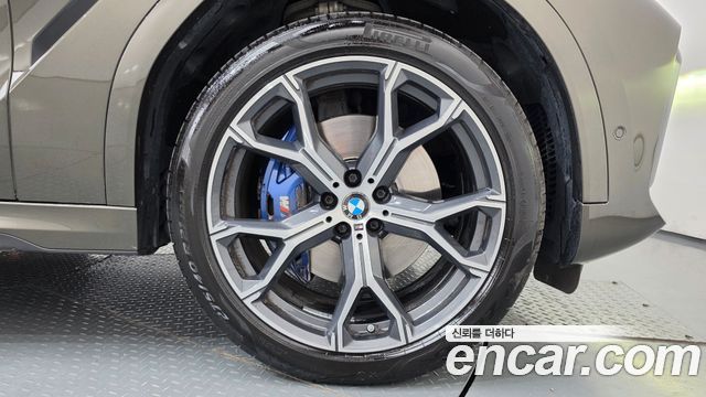 BMW X6 (G06) xDrive40i M Sport 2021 — фото 21