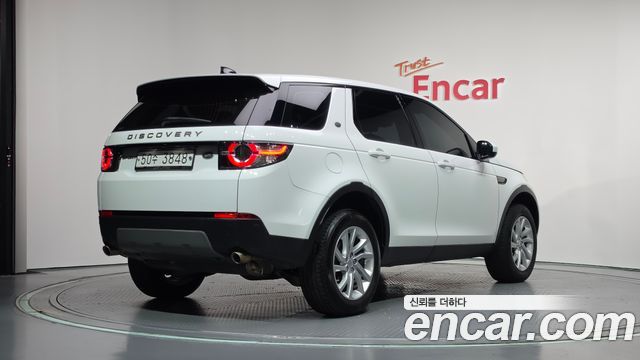 Land Rover Discovery Sport 2.0 TD4 SE (150PS) 2019 — фото 2