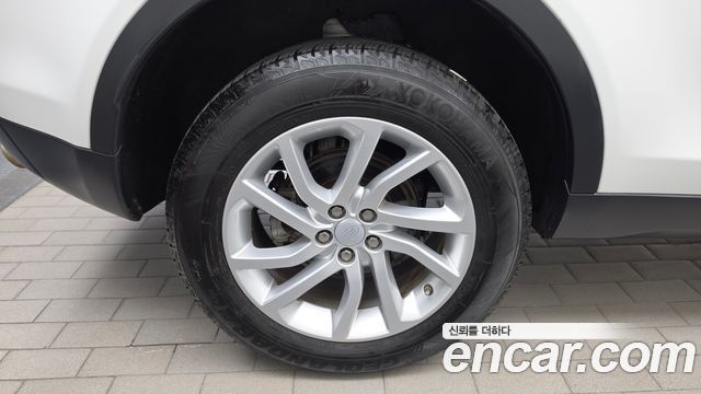 Land Rover Discovery Sport 2.0 TD4 SE (150PS) 2019 — фото 5