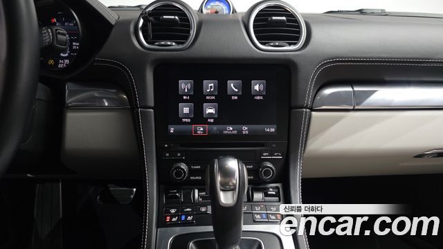 Porsche 718 Cayman 4.0 GTS 2023 — фото 14