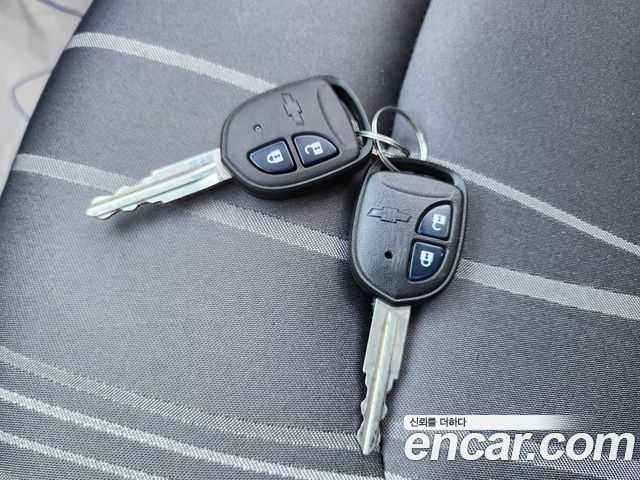 Chevrolet Spark LS Star 2013 — фото 23