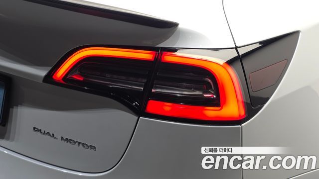 Tesla Model 3 Long Range AWD 2020 — фото 23