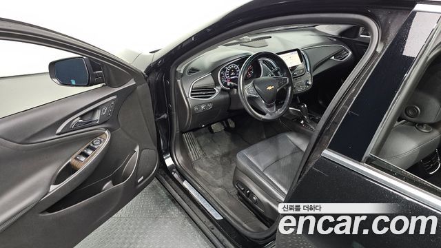 Chevrolet Malibu 2.0 Turbo Premier Special 2019 — фото 11