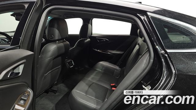 Chevrolet Malibu 2.0 Turbo Premier Special 2019 — фото 12