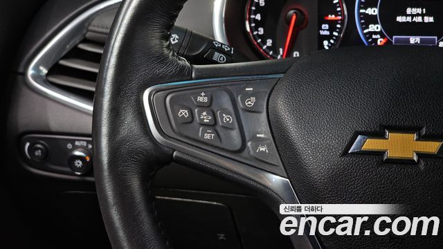 Chevrolet Malibu 2.0 Turbo Premier Special 2019 — фото 17