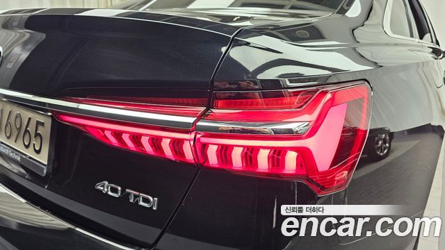 Audi A6 (C8) 40 TDI Premium 2021 — фото 23