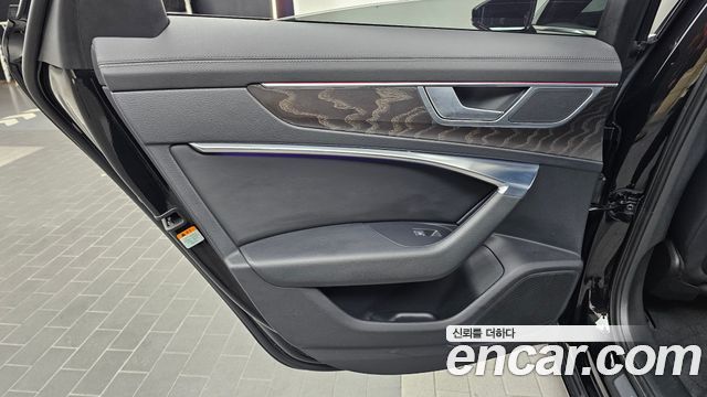 Audi A6 (C8) 40 TDI Premium 2021 — фото 25