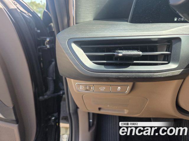 Kia K8 2.5 Gasoline 2WD Noblesse 2023 — фото 4