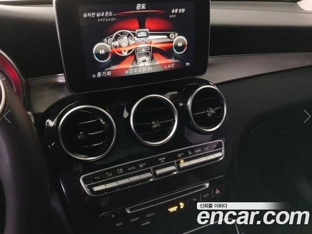 Mercedes-Benz GLC-Class (X253) GLC350e 4MATIC 2019 — фото 17