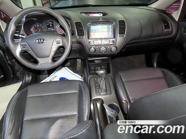 Kia K3 Deluxe 2015 — фото 10