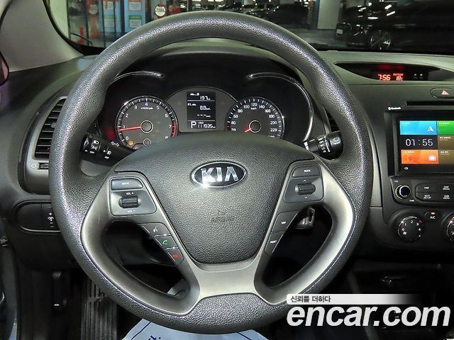 Kia K3 Deluxe 2015 — фото 16