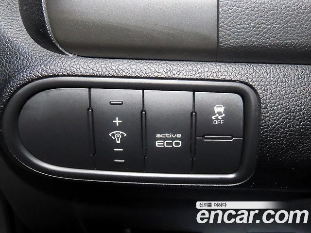 Kia K3 Deluxe 2015 — фото 18