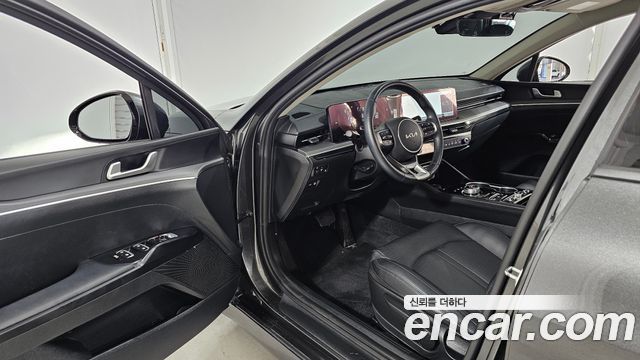 Kia K5 Hybrid (III) Prestige 2025 — фото 10