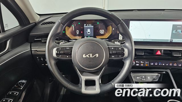 Kia K5 Hybrid (III) Prestige 2025 — фото 13
