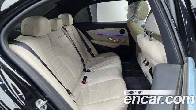 Mercedes-Benz E-Class (W213) E250 Avantgarde 2021 — фото 15