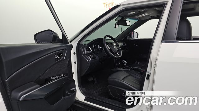 KG Mobility (SsangYong) Tivoli Armor Gear Plus 2WD 2019 — фото 10