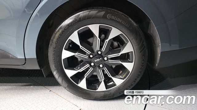 Kia Carnival (IV) Diesel 9-Seater Signature 2023 — фото 5
