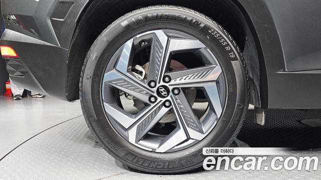 Hyundai Tucson (NX4) Gasoline 1.6 Turbo 2WD Inspiration 2021 — фото 5