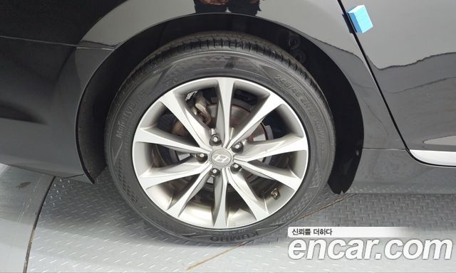 Hyundai Grandeur (HG) HG300 Exclusive 2015 — фото 5