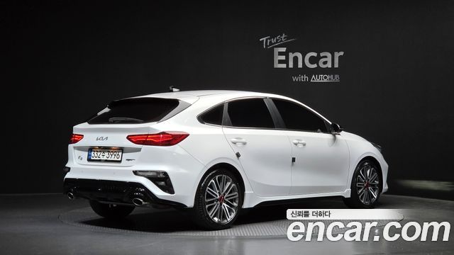 Kia K3 (II) 1.6 Turbo GT 5Door Signature 2022 — фото 2