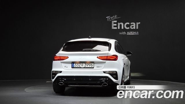 Kia K3 (II) 1.6 Turbo GT 5Door Signature 2022 — фото 4