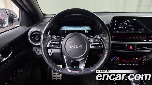 Kia K3 (II) 1.6 Turbo GT 5Door Signature 2022 — фото 13