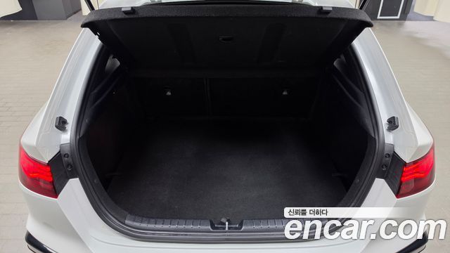 Kia K3 (II) 1.6 Turbo GT 5Door Signature 2022 — фото 28