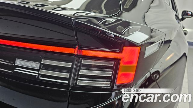 Hyundai Sonata The Edge (DN8) 2.0 Premium 2024 — фото 23