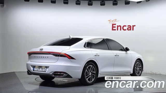 Hyundai Grandeur (IG) 2.5 Premium 2020 — фото 2
