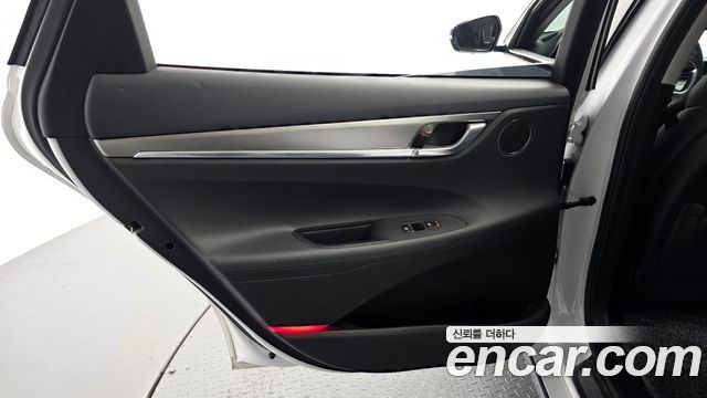 Hyundai Grandeur (IG) 2.5 Premium 2020 — фото 25