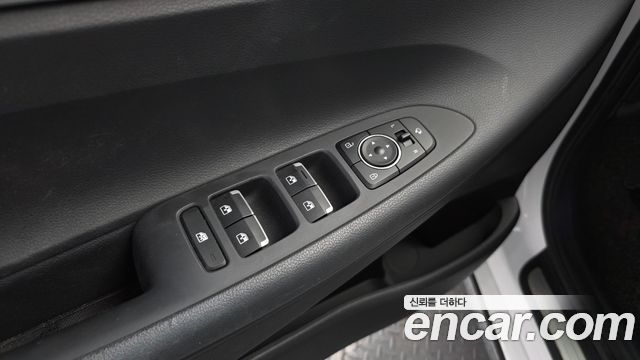 Hyundai Grandeur (IG) 2.5 Premium 2020 — фото 30