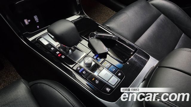Kia K7 Premier 2.5 GDI Noblesse 2020 — фото 9