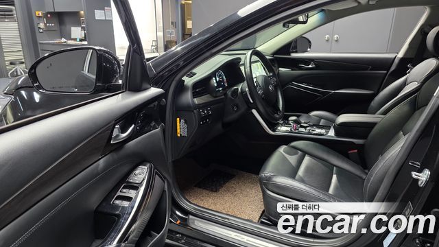 Kia K7 Premier 2.5 GDI Noblesse 2020 — фото 10