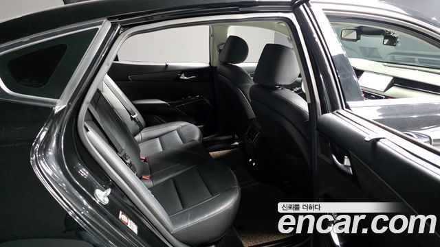 Kia K7 Premier 2.5 GDI Noblesse 2020 — фото 11