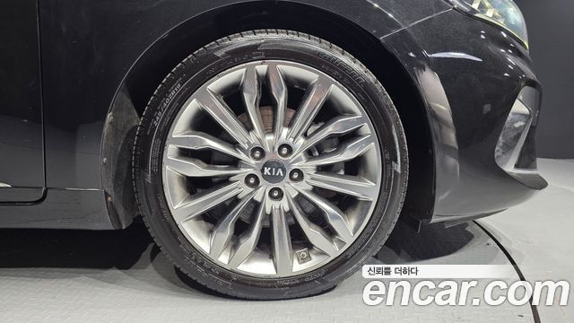 Kia K7 Premier 2.5 GDI Noblesse 2020 — фото 21