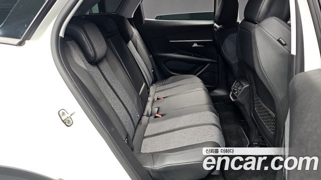 Peugeot 3008 (II) 1.5 BlueHDi Allure 2021 — фото 11