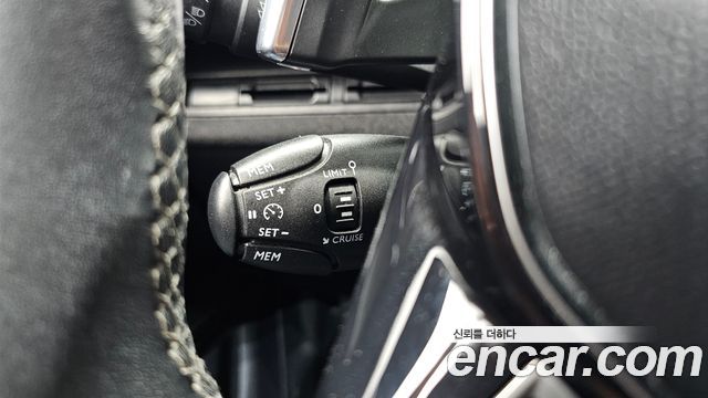 Peugeot 3008 (II) 1.5 BlueHDi Allure 2021 — фото 17