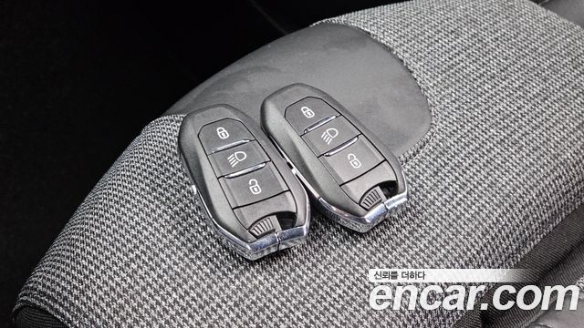 Peugeot 3008 (II) 1.5 BlueHDi Allure 2021 — фото 19