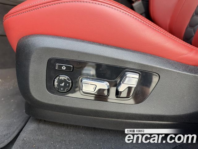 BMW X6M (G06) 4.4 Competition 2024 — фото 17