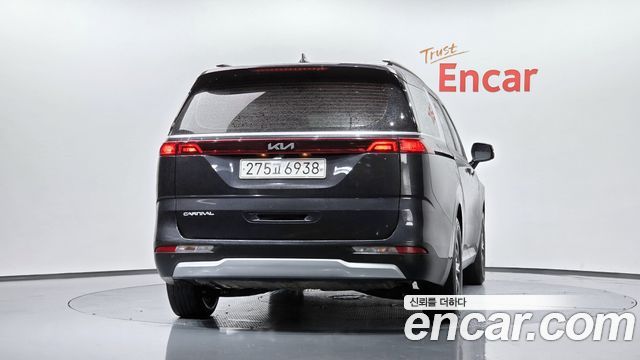 Kia Carnival (IV) Diesel 9-Seater Prestige 2023 — фото 4