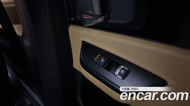 Kia Carnival (IV) Diesel 9-Seater Prestige 2023 — фото 38
