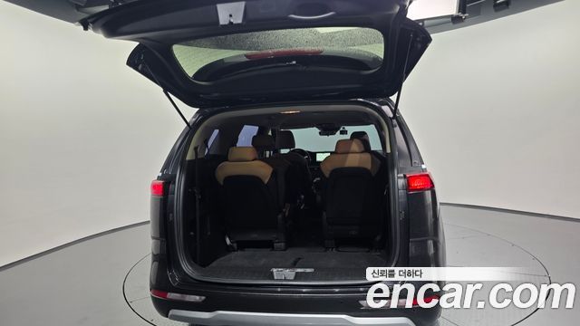 Kia Carnival (IV) Diesel 9-Seater Prestige 2023 — фото 39
