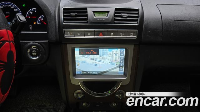 KG Mobility (SsangYong) Rexton W 2.0 4WD RX7 Luxury 2015 — фото 14