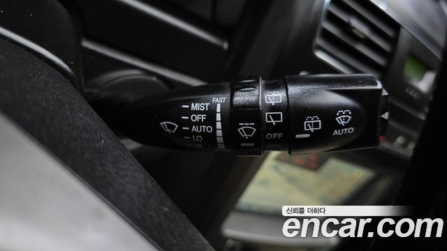 KG Mobility (SsangYong) Rexton W 2.0 4WD RX7 Luxury 2015 — фото 19