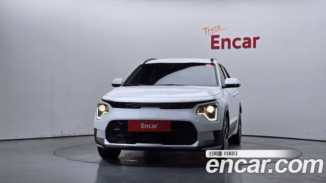 Kia Niro EV Air 2023 — фото 3