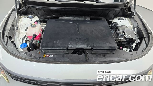 Kia Niro EV Air 2023 — фото 6