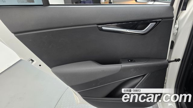 Kia Niro EV Air 2023 — фото 31